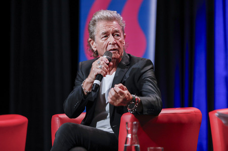 Hendrikje Balsmeyer und Peter Maffay auf der lit.Cologne Spezial 2023 in Köln