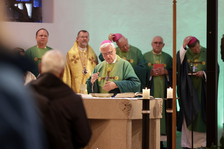 Gedächtnisgottesdienst der Deutschen Bischofskonferenz in Wiesbaden