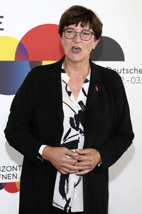Festakt zum Tag der Deutschen Einheit in Hamburg