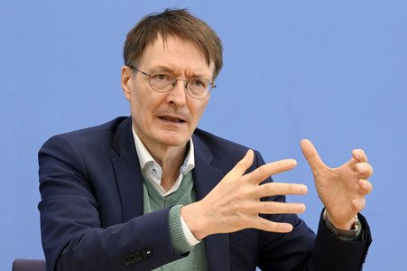Bundespressekonferenz Neuordnung von BZgA und RKI in Berlin