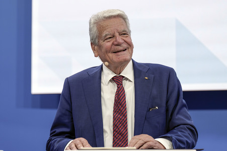 Diskussionsveranstaltung 'Der Osten - Chancen und Talente für Deutschland' in Berlin