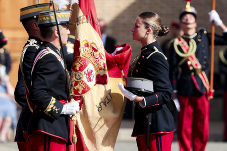 Vereidigung  von Prinzessin Leonor an der Militärakademie von Saragossa