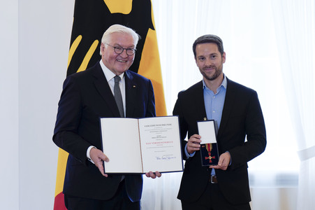 Verleihung des Verdienstordens der Bundesrepublik Deutschland in Berlin