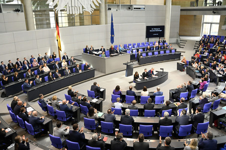 127. Sitzung des Deutschen Bundestages in Berlin