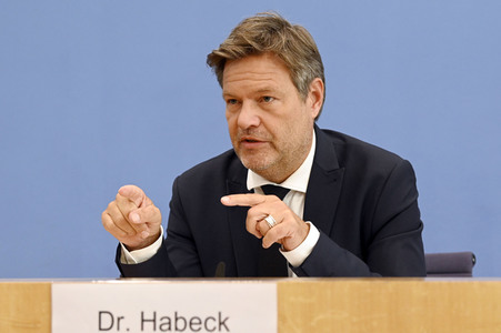 Bundespressekonferenz Vorstellung der Herbstprojektion der Bundesregierung in Berlin