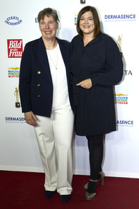 Goldene Bild der Frau 2023 in Hamburg