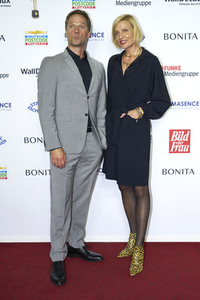 Goldene Bild der Frau 2023 in Hamburg
