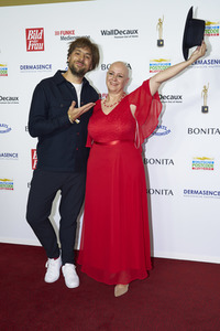 Goldene Bild der Frau 2023 in Hamburg