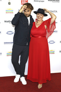 Goldene Bild der Frau 2023 in Hamburg