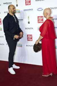 Goldene Bild der Frau 2023 in Hamburg