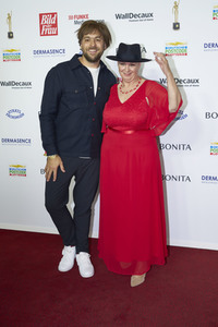 Goldene Bild der Frau 2023 in Hamburg