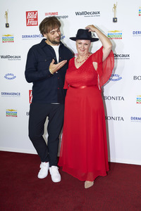 Goldene Bild der Frau 2023 in Hamburg