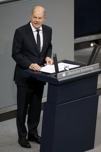 128. Sitzung des Deutschen Bundestages in Berlin