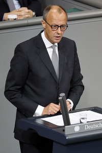 128. Sitzung des Deutschen Bundestages in Berlin