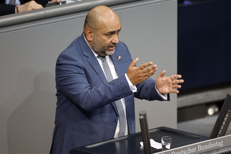 128. Sitzung des Deutschen Bundestages in Berlin