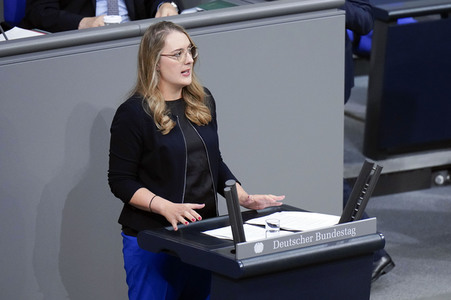 128. Sitzung des Deutschen Bundestages in Berlin