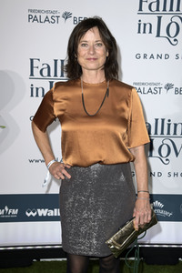 Weltpremiere der 'Falling In Love' Grand Show 2023 in Berlin