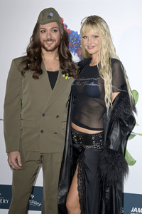 Weltpremiere der 'Falling In Love' Grand Show 2023 in Berlin