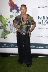 Weltpremiere der 'Falling In Love' Grand Show 2023 in Berlin