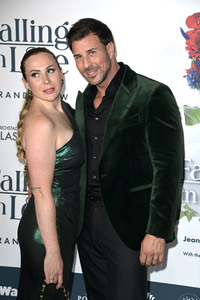 Weltpremiere der 'Falling In Love' Grand Show 2023 in Berlin