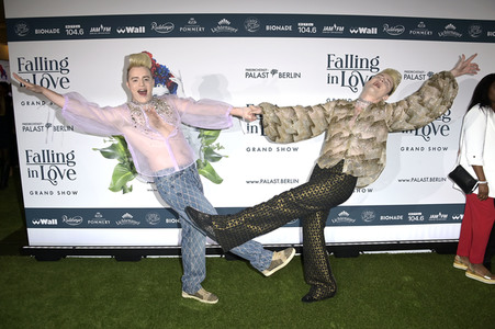 Weltpremiere der 'Falling In Love' Grand Show 2023 in Berlin