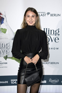 Weltpremiere der 'Falling In Love' Grand Show 2023 in Berlin
