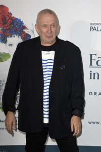 Weltpremiere der 'Falling In Love' Grand Show 2023 in Berlin