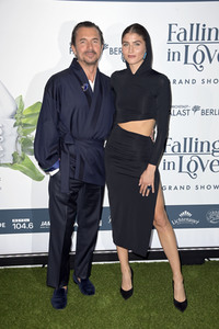 Weltpremiere der 'Falling In Love' Grand Show 2023 in Berlin