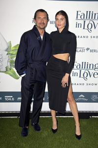 Weltpremiere der 'Falling In Love' Grand Show 2023 in Berlin