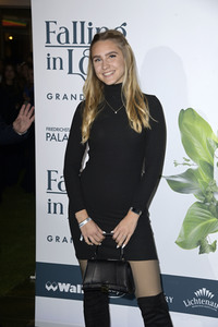 Weltpremiere der 'Falling In Love' Grand Show 2023 in Berlin