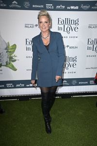 Weltpremiere der 'Falling In Love' Grand Show 2023 in Berlin