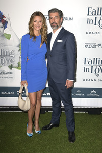 Weltpremiere der 'Falling In Love' Grand Show 2023 in Berlin