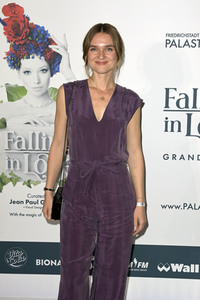 Weltpremiere der 'Falling In Love' Grand Show 2023 in Berlin