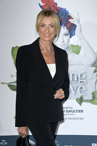 Weltpremiere der 'Falling In Love' Grand Show 2023 in Berlin