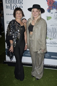 Weltpremiere der 'Falling In Love' Grand Show 2023 in Berlin
