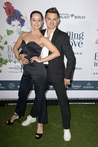 Weltpremiere der 'Falling In Love' Grand Show 2023 in Berlin