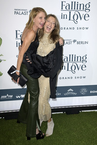 Weltpremiere der 'Falling In Love' Grand Show 2023 in Berlin