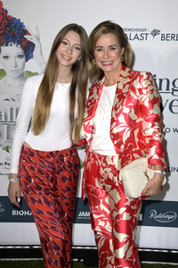 Weltpremiere der 'Falling In Love' Grand Show 2023 in Berlin