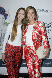 Weltpremiere der 'Falling In Love' Grand Show 2023 in Berlin