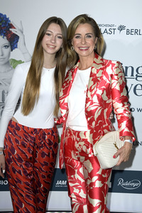 Weltpremiere der 'Falling In Love' Grand Show 2023 in Berlin