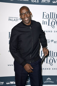 Weltpremiere der 'Falling In Love' Grand Show 2023 in Berlin