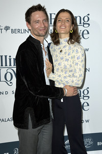 Weltpremiere der 'Falling In Love' Grand Show 2023 in Berlin