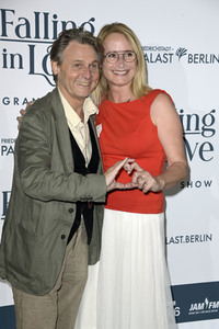 Weltpremiere der 'Falling In Love' Grand Show 2023 in Berlin