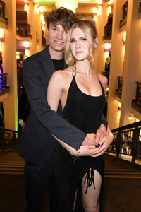 Weltpremiere der 'Falling In Love' Grand Show 2023 in Berlin