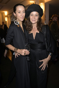 Weltpremiere der 'Falling In Love' Grand Show 2023 in Berlin