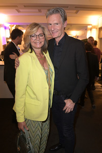 Weltpremiere der 'Falling In Love' Grand Show 2023 in Berlin