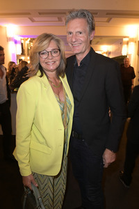 Weltpremiere der 'Falling In Love' Grand Show 2023 in Berlin