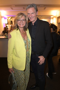 Weltpremiere der 'Falling In Love' Grand Show 2023 in Berlin