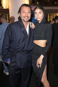 Weltpremiere der 'Falling In Love' Grand Show 2023 in Berlin