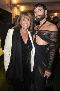 Weltpremiere der 'Falling In Love' Grand Show 2023 in Berlin